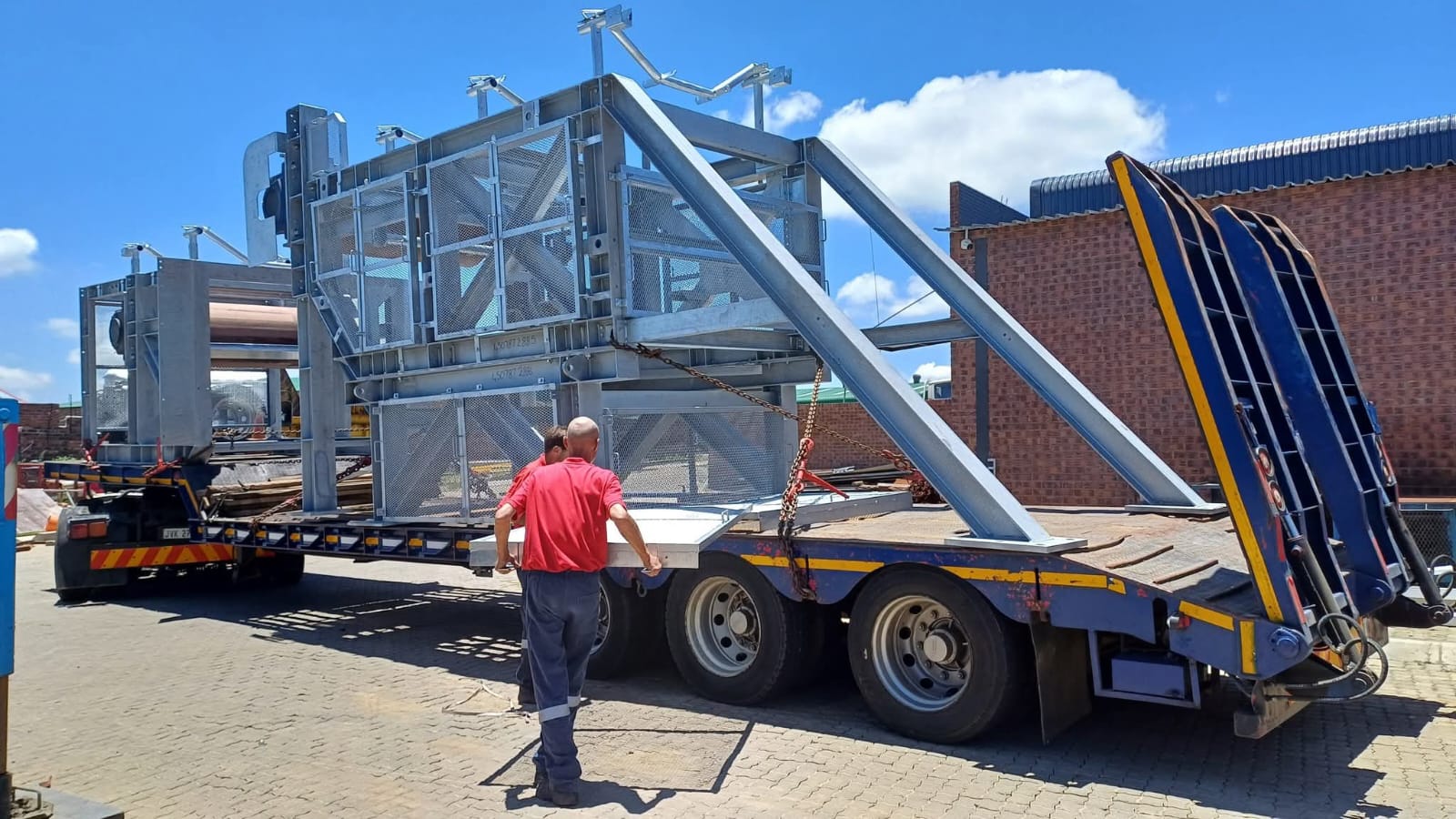 Abnormal load transport